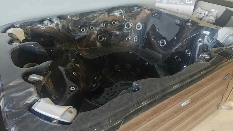 Load image into Gallery viewer, Dimension One Hot Tub - Executive