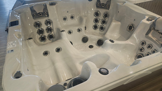 Dimension One Hot Tub - Diplomat